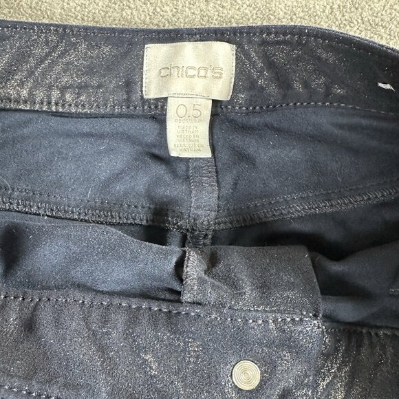 Chicos Metallic Faux Suede Navy Pull On Slim Pants Size 0.5 (Fits 6) - Picture 10 of 16